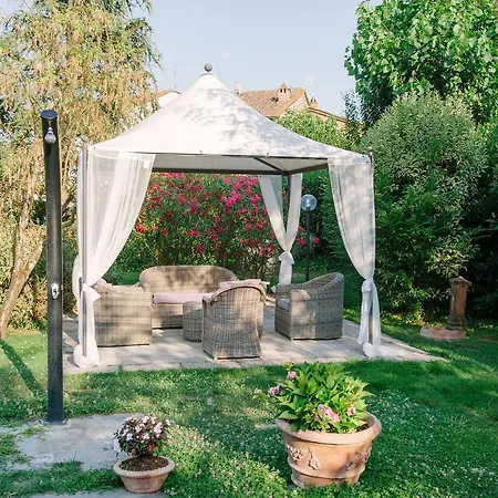 Casa Capanni לינה וארוחת בוקר קורטונה