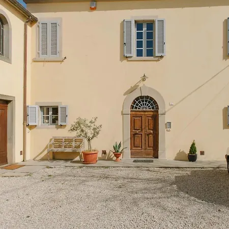 לינה וארוחת בוקר Casa Capanni *